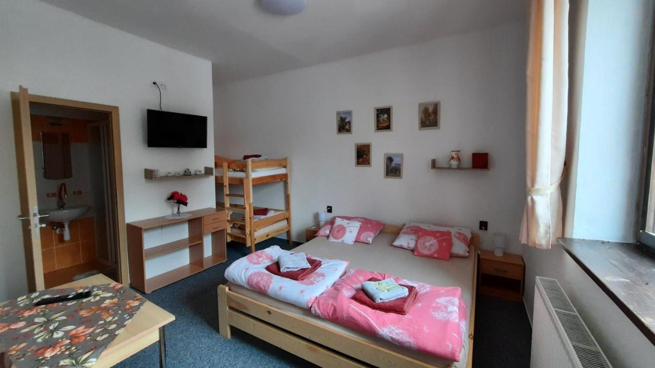 Penzion U Statku Lodherov Exterior foto